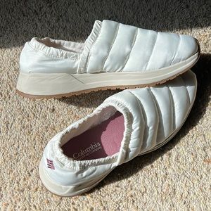 Columbia slip on sneaker